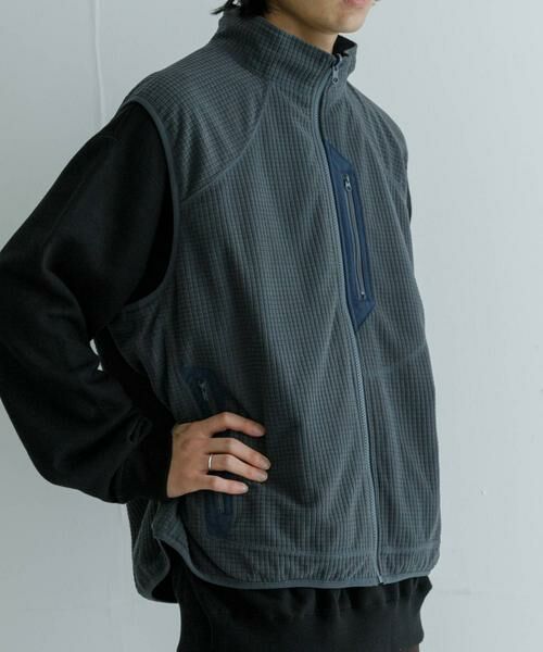 URBAN RESEARCH / アーバンリサーチ その他アウター | 『撥水』『リバーシブル』new basic REVERSIBLE MIL STAND VEST | 詳細17