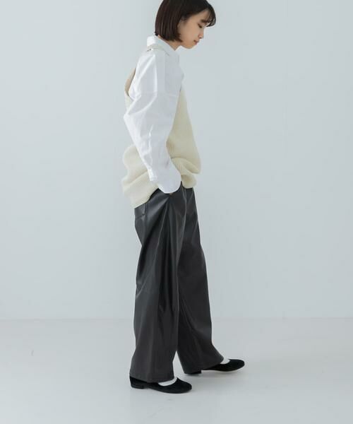 URBAN RESEARCH / アーバンリサーチ その他パンツ | レザーライクコクーンパンツ | 詳細5