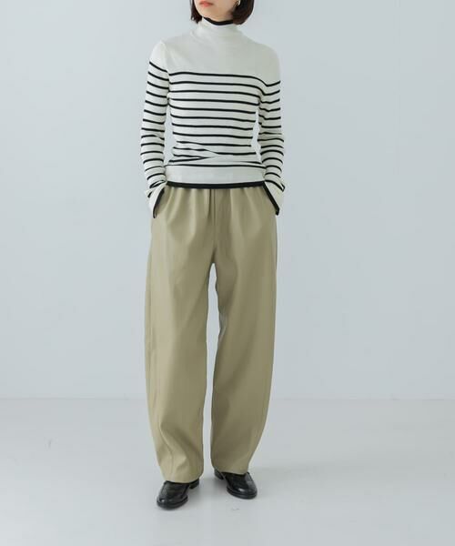 URBAN RESEARCH / アーバンリサーチ その他パンツ | レザーライクコクーンパンツ | 詳細15