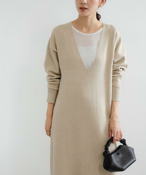 URBAN RESEARCH / アーバンリサーチ ワンピース | 深Vネックニットワンピース | 詳細16