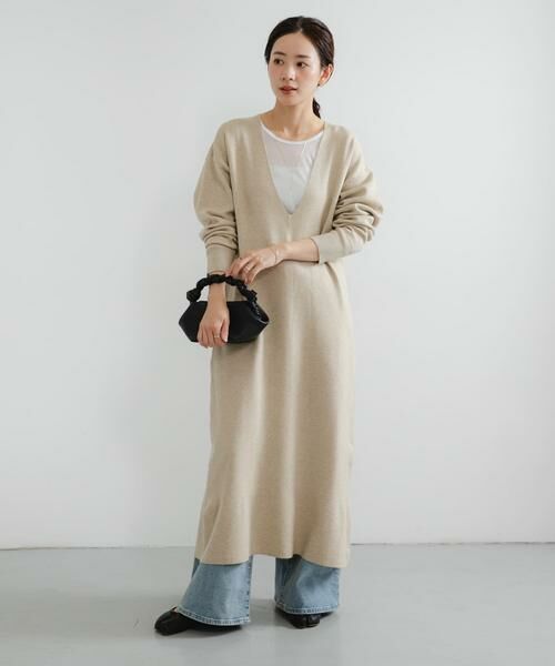 URBAN RESEARCH / アーバンリサーチ ワンピース | 深Vネックニットワンピース | 詳細19