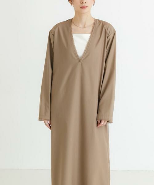 URBAN RESEARCH / アーバンリサーチ ワンピース | new basic　深Vネックワンピース | 詳細10