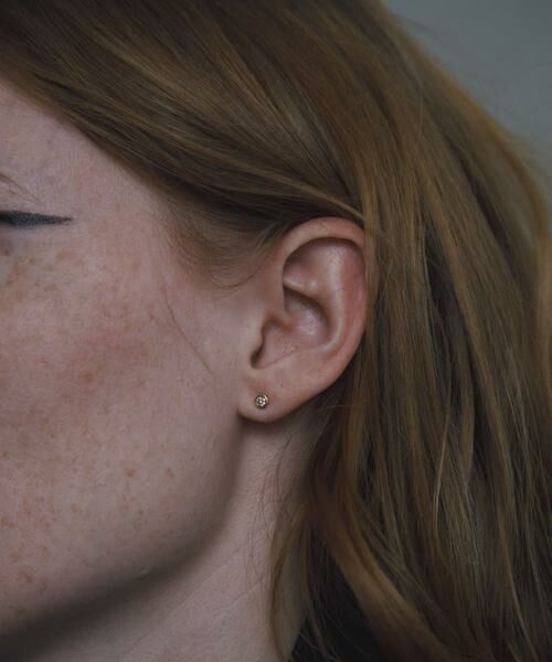 URBAN RESEARCH / アーバンリサーチ ピアス・イヤリング | decor『デコール』　18K Dia Pierce 0.1ct | 詳細1