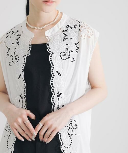 URBAN RESEARCH / アーバンリサーチ ベスト | カットワークレース刺繍ジレ | 詳細2