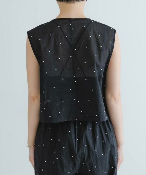 URBAN RESEARCH / アーバンリサーチ ベスト | new basic　オーガンジードットピンタックベスト | 詳細14
