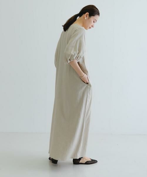 URBAN RESEARCH / アーバンリサーチ ワンピース | リネンレーヨンUネックワンピース | 詳細17
