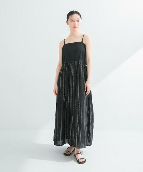 URBAN RESEARCH / アーバンリサーチ ワンピース | スパンコール刺繍キャミワンピース | 詳細4