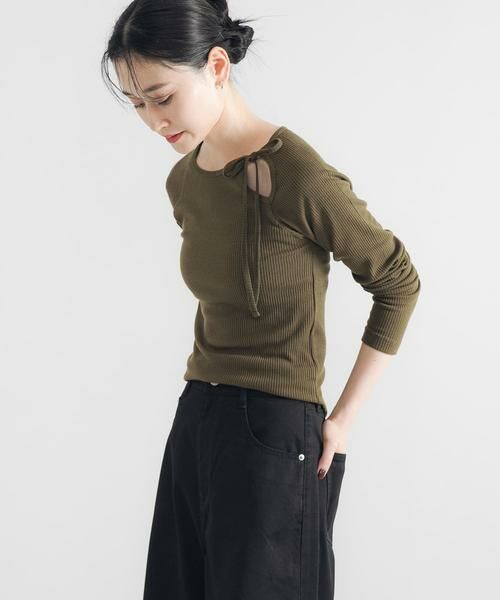 URBAN RESEARCH / アーバンリサーチ Tシャツ | カットアウトリブトップス | 詳細1