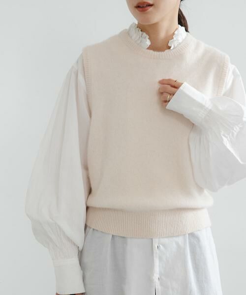 URBAN RESEARCH / アーバンリサーチ ベスト | FOX/CASHMEREクルーネックベスト(オフホワイト)