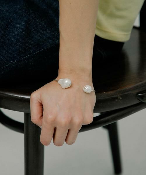 URBAN RESEARCH / アーバンリサーチ ブレスレット・バングル | mounir　Shell pearl bangle | 詳細2