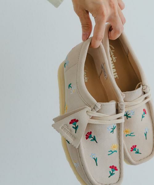 URBAN RESEARCH / アーバンリサーチ シューズ | Clarks　Wallabee Emb | 詳細1