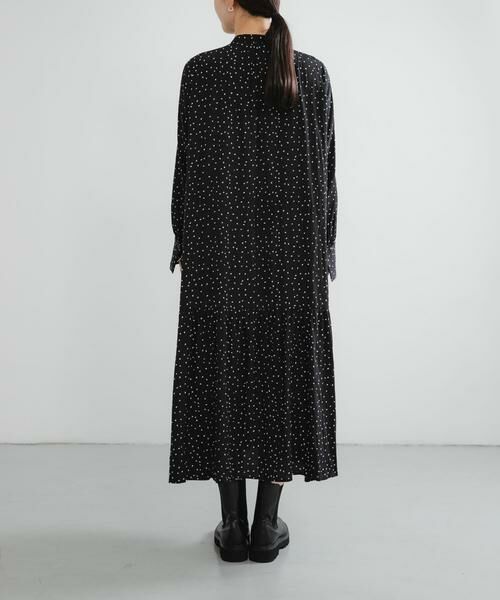 URBAN RESEARCH / アーバンリサーチ ワンピース | ギャザーティアードワンピース | 詳細10