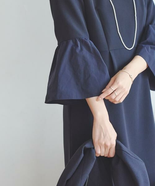 URBAN RESEARCH / アーバンリサーチ ワンピース | フレアスリーブワンピース | 詳細1