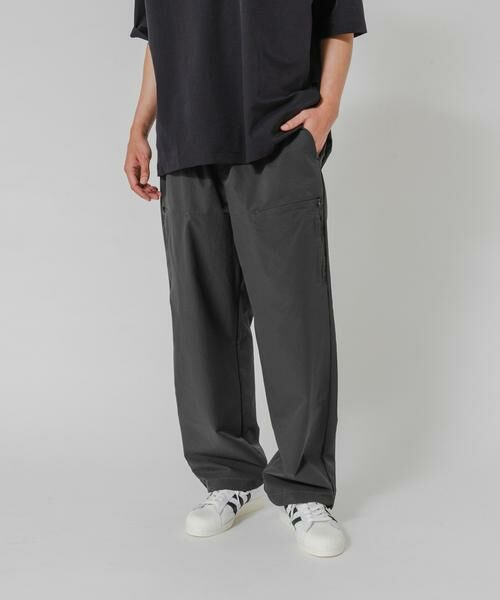 URBAN RESEARCH / アーバンリサーチ その他パンツ | COOL DOTS EASY PANTS（チャコールグレー）