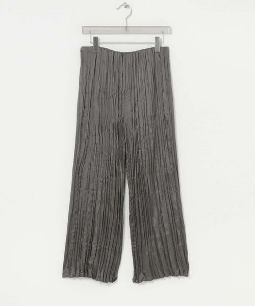 URBAN RESEARCH / アーバンリサーチ その他パンツ | Studio Doe　SATIN PLEATED EASY PANTS（チャコールグレー）