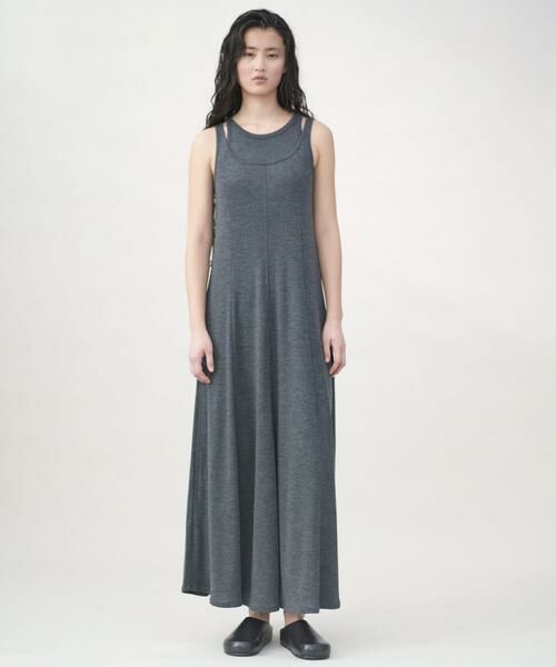 URBAN RESEARCH / アーバンリサーチ ワンピース | new basic　WASHABLE WOOL SQUARE ONE-PIECE（チャコールグレー）