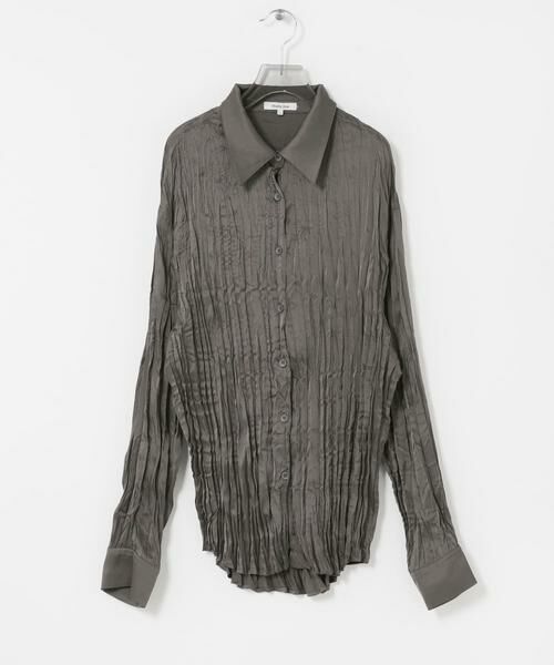 URBAN RESEARCH / アーバンリサーチ シャツ・ブラウス | Studio Doe　SATIN PLEATED SHIRTS（チャコールグレー）