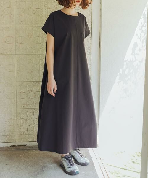 URBAN RESEARCH / アーバンリサーチ ワンピース | 『吸水速乾/UVカット/イージーケア』『別注』THOUSAND MILE×URBAN RESEARCH　FRENCH SLEEVE DRESS | 詳細4