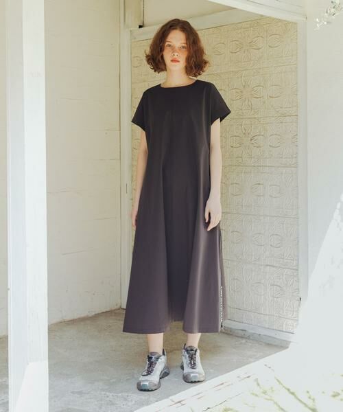 URBAN RESEARCH / アーバンリサーチ ワンピース | 『吸水速乾/UVカット/イージーケア』『別注』THOUSAND MILE×URBAN RESEARCH　FRENCH SLEEVE DRESS | 詳細7