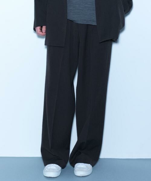 URBAN RESEARCH / アーバンリサーチ その他パンツ | new basic　WOOL SILK LINEN TROUSER（ブラウン）