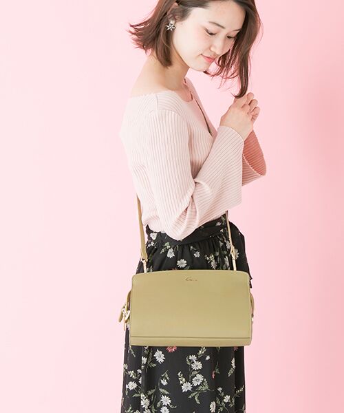 【新品】SMIRNASLI Gem ミニショルダーバッグ　ヘビ柄　白 新品】SMIRNASLI Gem ミニショルダーバッグ ヘビ柄 白 - メルカリ