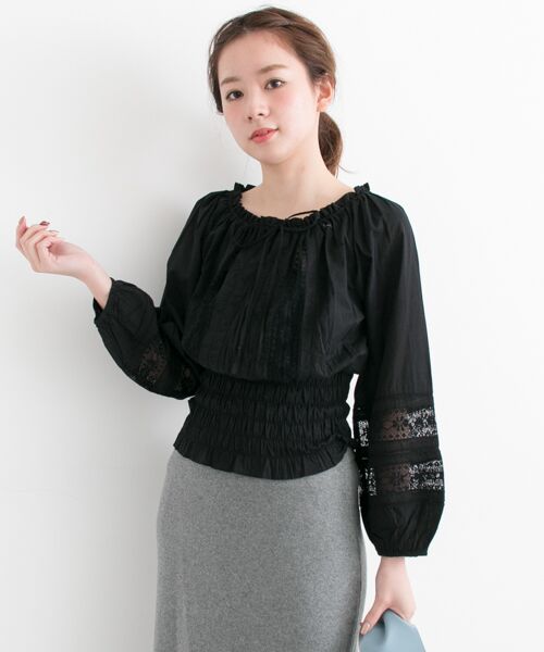 ＊＊URBAN RESEARCH / アーバンリサーチ シャツ・ブラウス | ne Quittez pas　刺繍ウエストゴムブラウス（BLACK）