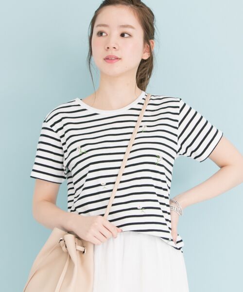 セール】 小花柄刺繍Tシャツ （Tシャツ）｜＊＊URBAN RESEARCH