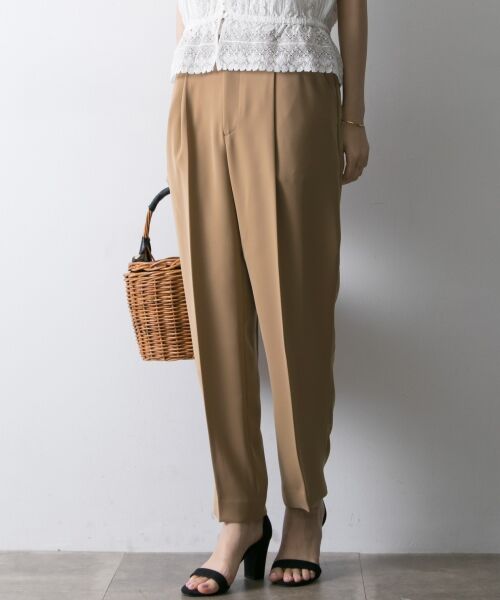 ＊＊URBAN RESEARCH / アーバンリサーチ その他パンツ | カラーテーパードパンツ（CAMEL）