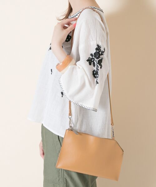 ＊＊URBAN RESEARCH / アーバンリサーチ ショルダーバッグ | スクエアショルダーバッグ（キャメル）