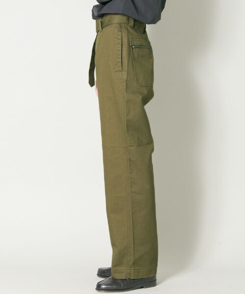 セール】 MHL. COTTON DRILL BELTED PANTS （その他パンツ