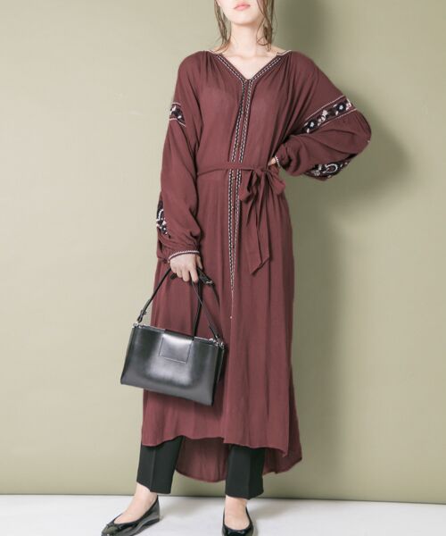 ＊＊URBAN RESEARCH / アーバンリサーチ ワンピース | 楊柳ボヘミアン刺繍ワンピース（BURGUNDY）