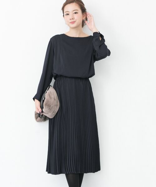 ＊＊URBAN RESEARCH / アーバンリサーチ ワンピース | ドッキングプリーツワンピース（NAVY）