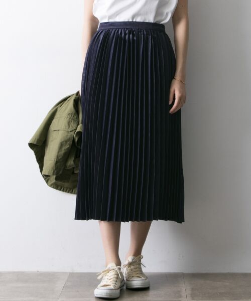 ＊＊URBAN RESEARCH / アーバンリサーチ スカート | 箔プリーツスカート（NAVY）