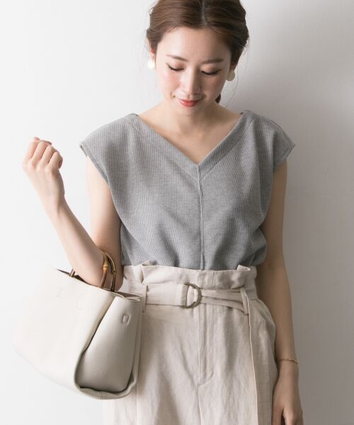 ＊＊URBAN RESEARCH / アーバンリサーチ Tシャツ | 機能素材サーマルVネックカットソー（GRY）