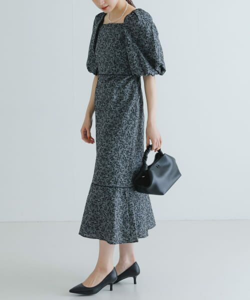 【未使用品】URBAN RESEARCH バックオープン楊柳シアードレス 未使用品】URBAN RESEARCH バックオープン楊柳シアードレス NEW