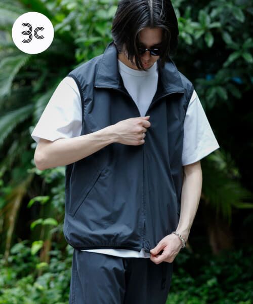 ＊＊URBAN RESEARCH / アーバンリサーチ ベスト | SOLOTEXハイストレッチベスト（CHARCOAL）