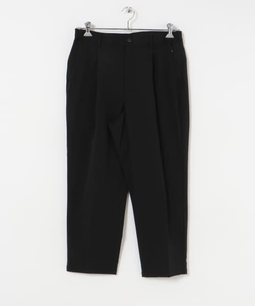 New Balance ネイビー スリムフィットパンツ New Balance ネイビー スリムフィットパンツ