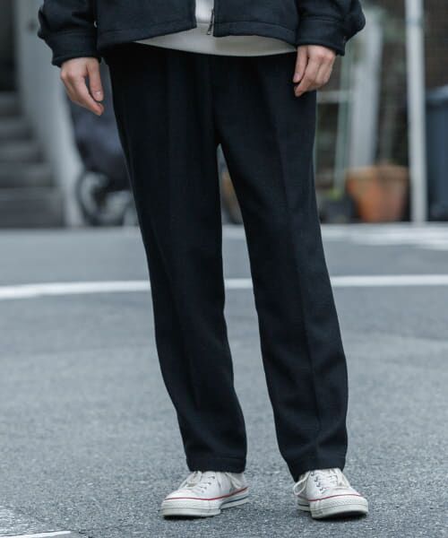 ＊＊URBAN RESEARCH / アーバンリサーチ その他パンツ | 『MADE IN JAPAN』 new basic ウールフラノビーバーテーパードスラックス（BLACK）