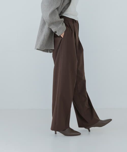 【美品】URBAN RESEARCH ウール ブラウン スーツ URBAN RESEARCH DOORS（アーバンリサーチドアーズ）の「LIFE