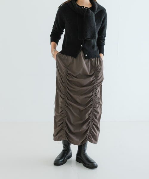 ＊＊URBAN RESEARCH / アーバンリサーチ スカート | シャーリングギャザースカート（CHARCOAL）