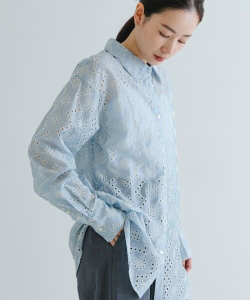 レザレクション　新品　Lサイズ フリルシャツ m861477_01.jpg