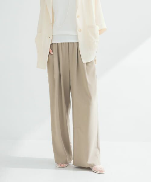 ＊＊URBAN RESEARCH / アーバンリサーチ その他パンツ | 『3サイズ展開』『イージーケア』タックギャザーストレートパンツ（SAND BEG）