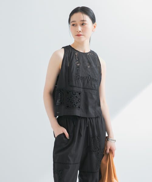 ＊＊URBAN RESEARCH / アーバンリサーチ ベスト | パッチワークレーストップス（BLACK）