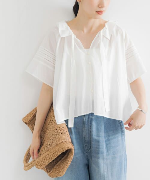 セール】 ハーフスリーブフリルカラーブラウス （シャツ・ブラウス