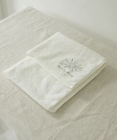 LIVING PRODUCTS　Bath Towel white