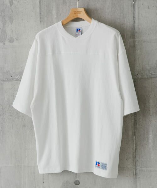 URBAN RESEARCH DOORS/A[oT[` hA[Y wʒxRUSSELL ATHLETIC×DOORS FOOTBALL H/S T-SHIRTS WHITE L
