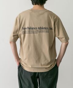 NEW BALANCE　Athletics Flocked Tシャツ