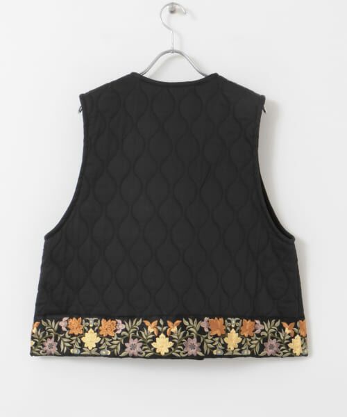 URBAN RESEARCH DOORS / アーバンリサーチ ドアーズ ベスト | mizuiro ind　quilting embroidary vest | 詳細4