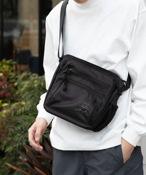 URBAN RESEARCH DOORS/アーバンリサーチ ドアーズ URD マルチポケットショルダーバッグ BLACK - URBAN RESEARCH DOORS/アーバンリサーチ ドアーズ URD マルチポケットショルダーバッグ BLACK -