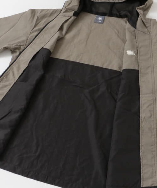 NEW BALANCE フルジップフーデッドジャケット （ナイロン